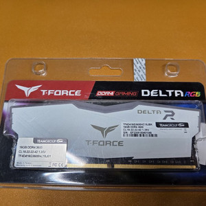 TEAMGROUP DELTA DDR4 16GB 3600 RGB