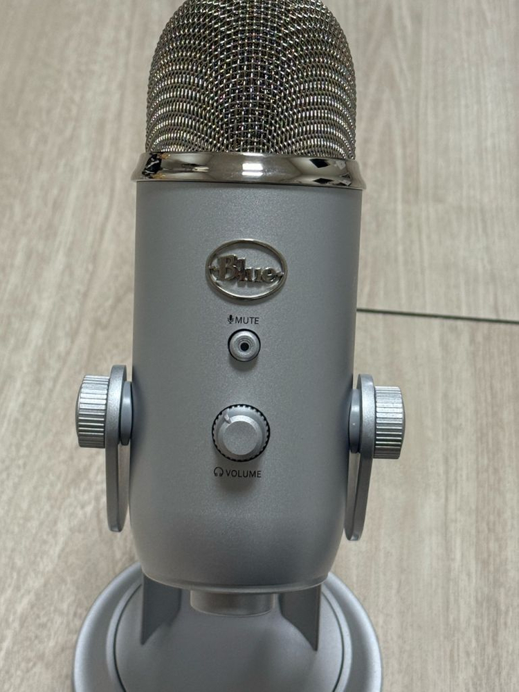 블루예티 USB 마이크 이미지