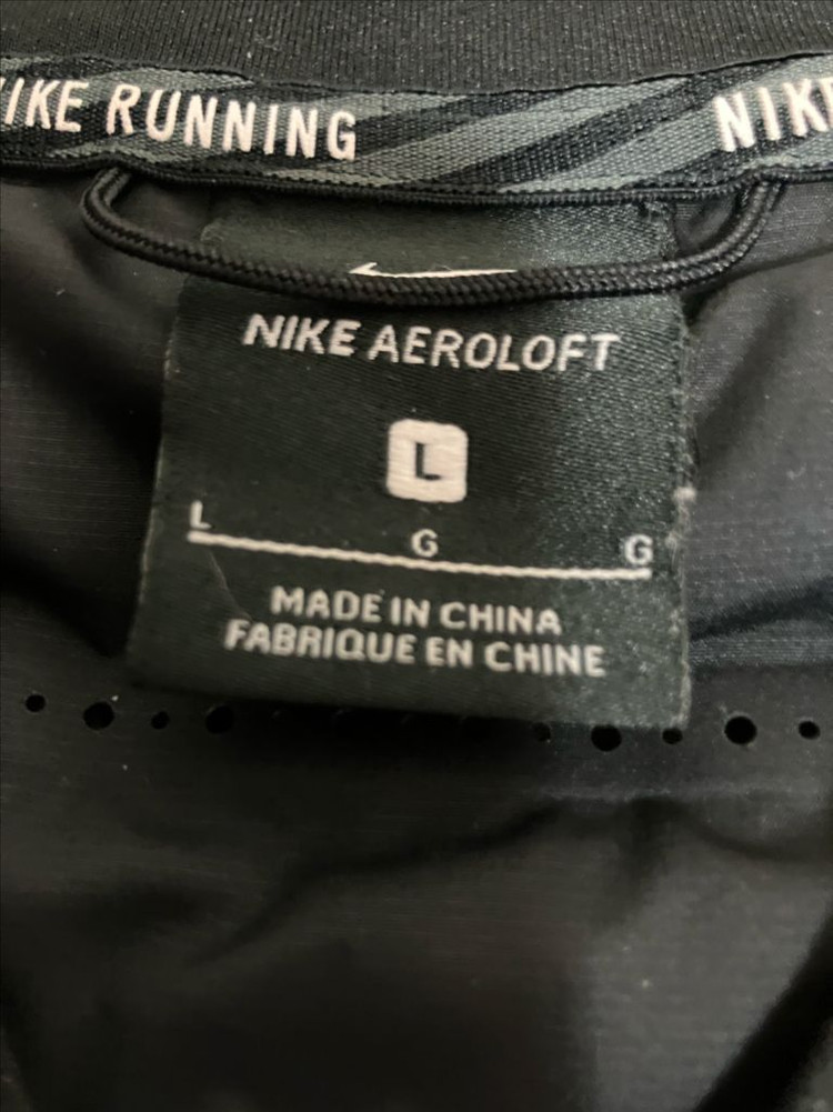 나이키 에어로로프트 베스트--3