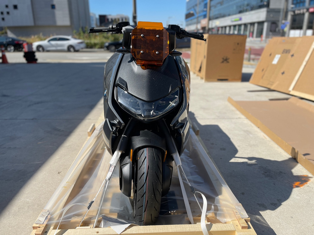 BMW CE04 전기 스쿠터 , 주행거리 100km 이미지