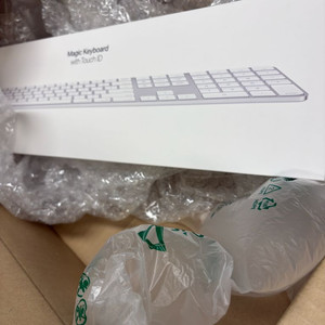 애플 매직 키보드 신형 Touch ID A3119 미개봉판매합니다.