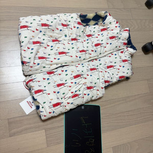 젤리멜로 리버시블 뽀글이 후리스 140 베스트 조끼 이미지