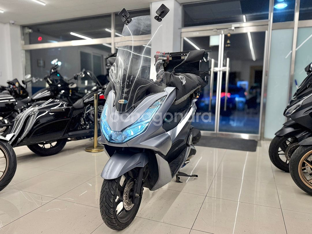 21년식 PCX125 55,XXXkm 판매합니다:)--1