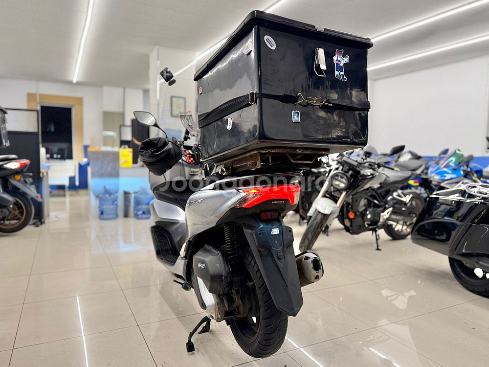 21년식 PCX125 55,XXXkm 판매합니다:)--4