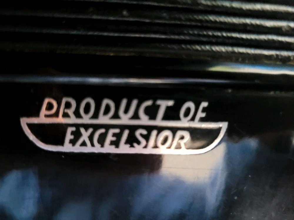 아코디언 엑셀시오르 모델308 이미지