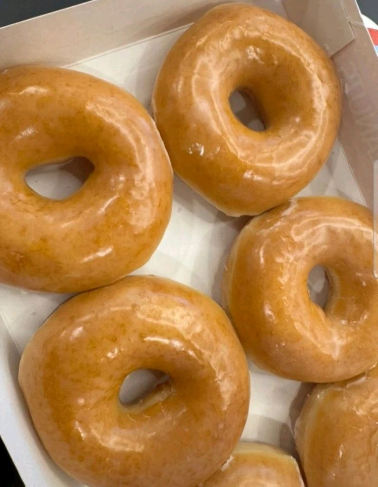 (크리스피크림도넛) 오리지널 글레이즈드 더즌 12개 / 기프티콘--0