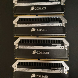 DDR4 16GB 메모리 4개 세트