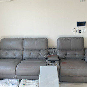리클라이너 전동 쇼파