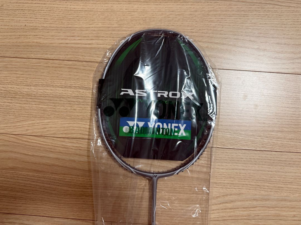 아스트록스 넥스테이지 배드민턴 라켓 팝니다--1