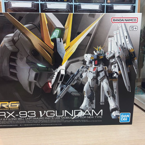 RG 뉴 건담 프라모델
