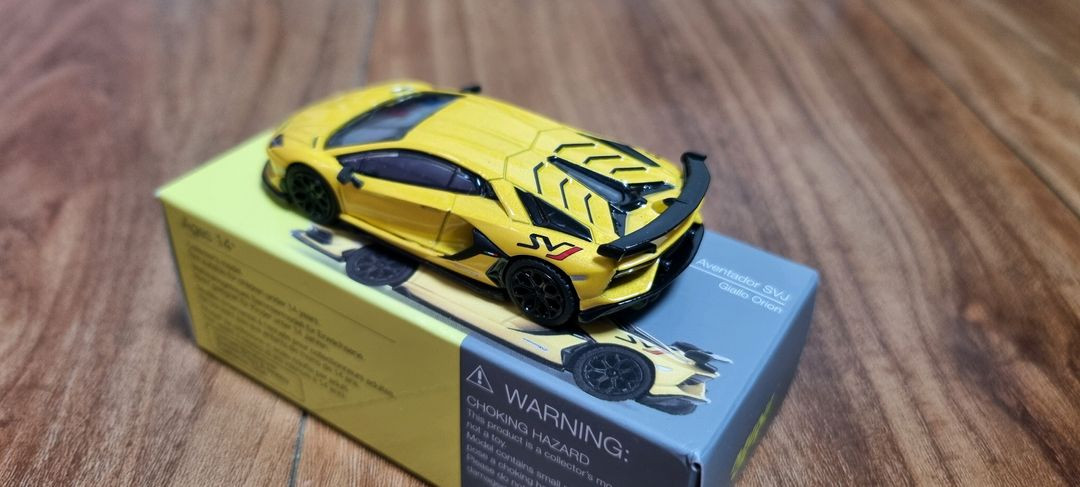 미니지티 람보르기니 아벤타도르 SVJ 옐로우--2