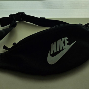 나이키 헤리티지 힙색 웨이스트백 크로스백