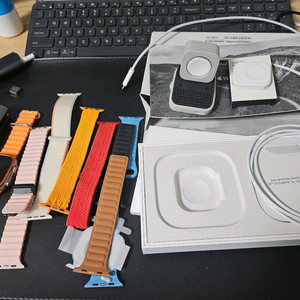 애플워치 울트라2 애캐플6월까지 신품급 판매합니다.