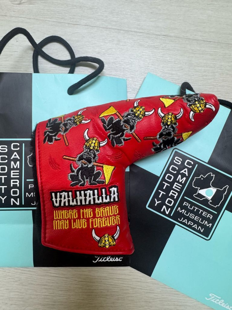 스카티카메론 퍼터커버 바이킹도그 이미지