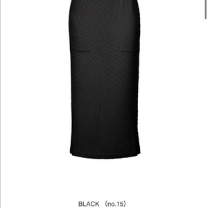 이세이미야케 슬릭 스커트 블랙