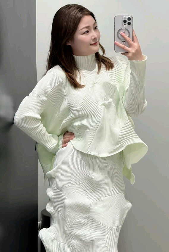 마츠야 한정)이세이미야케 코네코네 탑 &해칭 스커트,플리츠플리즈--4