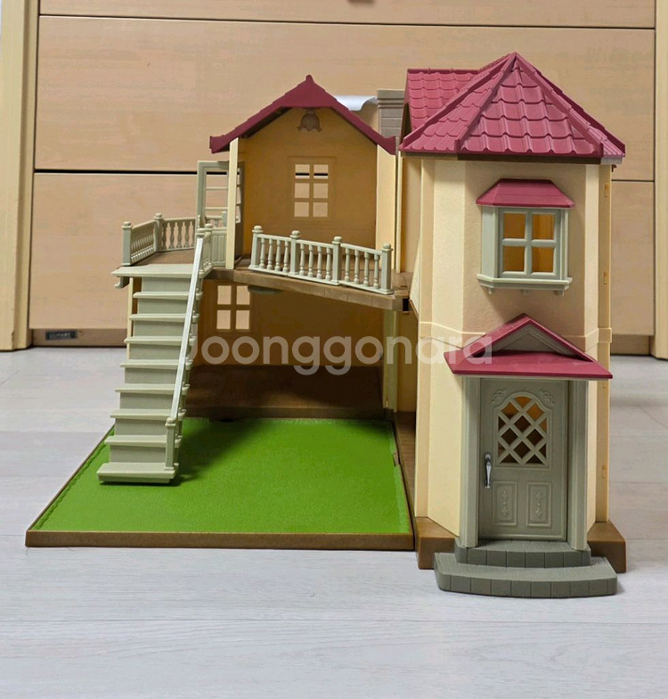 실바니안 불들어오는 2층집--3