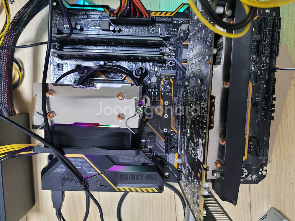8600k,z370 asus tuf gaming RAM 16G 3200--1
