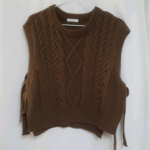 수달쌀롱 라운드 케이블 꽈배기 사이드 리본 니트 베스트 조끼 브라운/ 바온 쇼퍼랜드 98도씨 슬로우앤드 메이비베이비