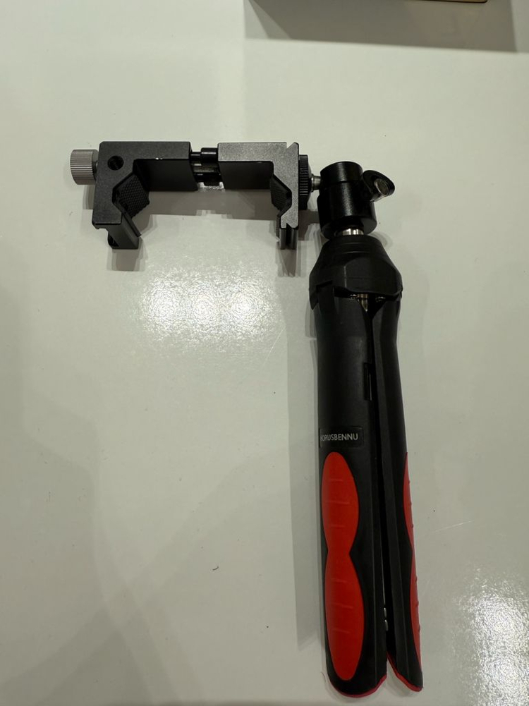 휴대용 스마트폰 거치대--1