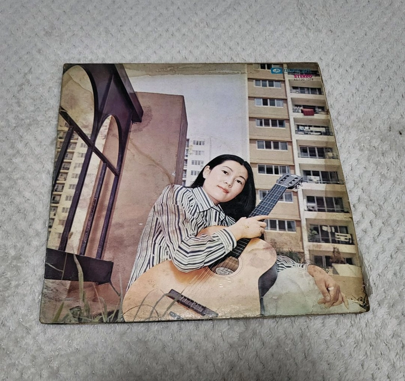 박인희 수줍은사나이고향바다초반 .고운노래모음3집초반 일괄 lp 이미지