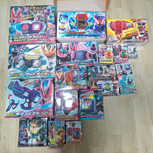 가면라이더 리바이스 판매합니다