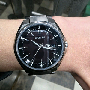 시티즌 아테사 AT6010 티타늄 에코드라이브 전파수신 사파이어 한자요일