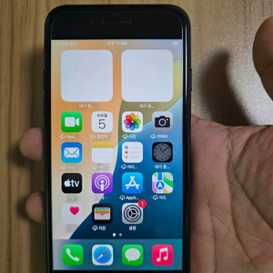 아이폰 se2 블랙 64G 무음카메라 S급 이미지