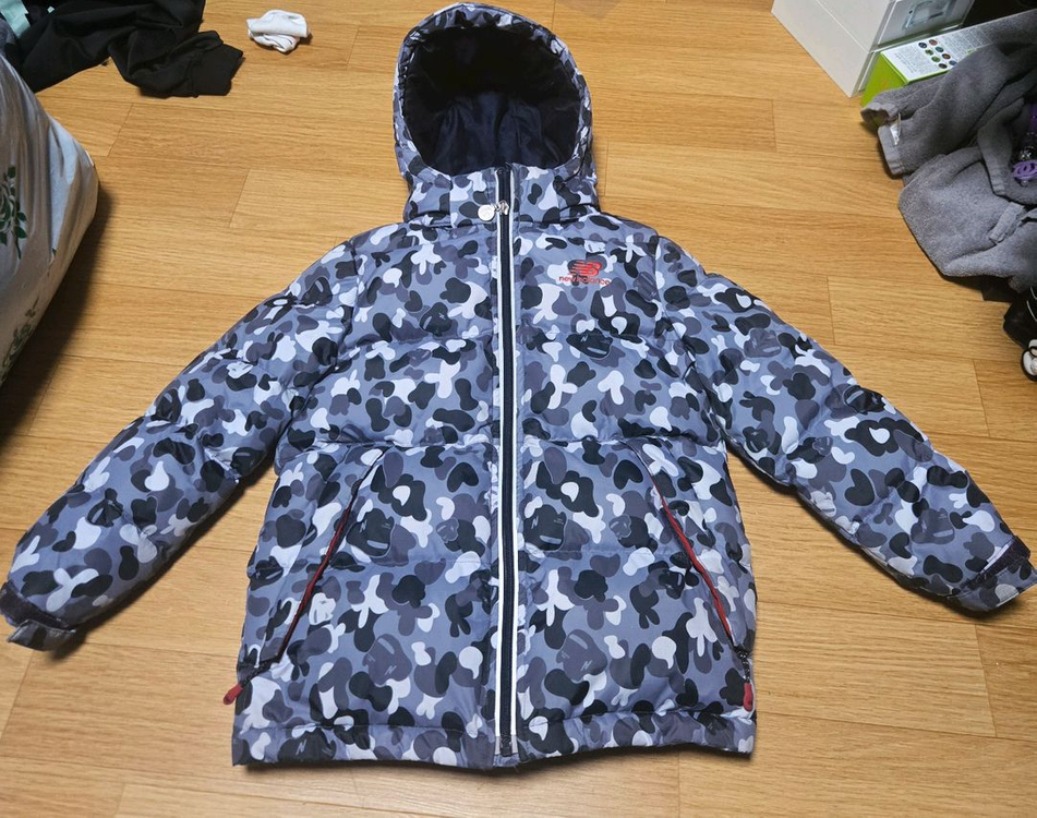 아동 130호 뉴발란스 헤지스 키즈 구스 오리털 패딩 점퍼--0