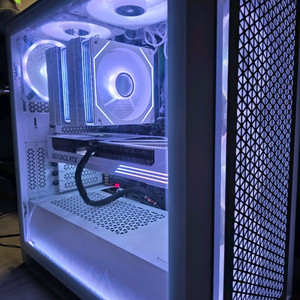 5800X3D 4080 슈퍼 64GB 컴퓨터