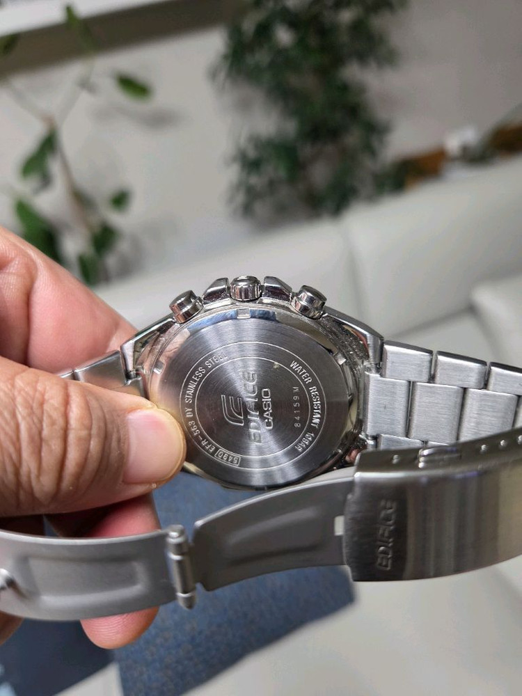 카시오 에디파이스 EFR-563D-2AVDF--3