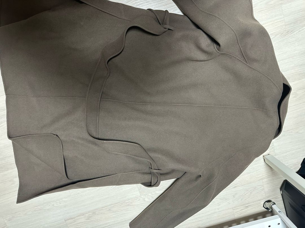 더니트컴퍼니 핸드메이드 캐시미어 코트 이미지