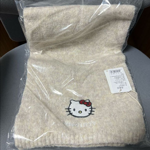 (산리오) 헬로키티 목도리 팝니당