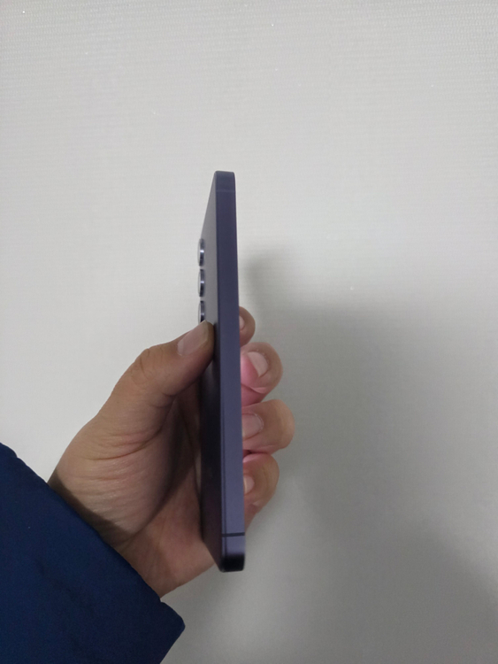 갤럭시 S24 코발트 바이올렛 256기가 SS급 팔아요~--3