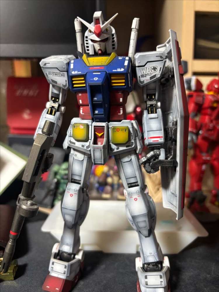 반다이 mg 퍼스트 건담 3.0 명암 도색작 가조립--1