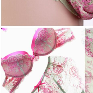 펜트하우스 라이트 브래지어 75BC 갈라팬티 90S 이미지