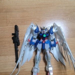 PG 1/60 윙건담 펄 미러 코팅 Ver. 건프라 프라모델 가조립