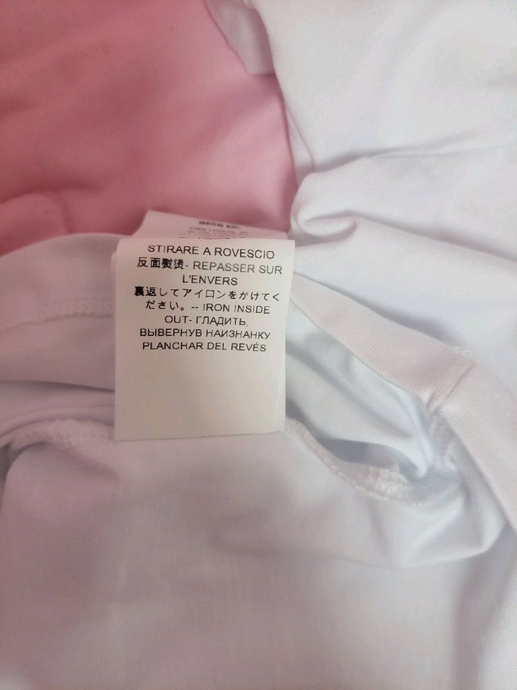 정품)급처잠깐한번입음!MSGM 바이올렛로고 반팔 면티셔츠 꼼데가르송st--7