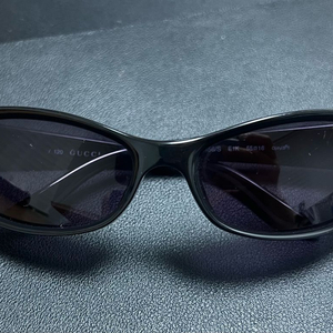 구찌 GG 2456/S 블랙 선글라스 이미지