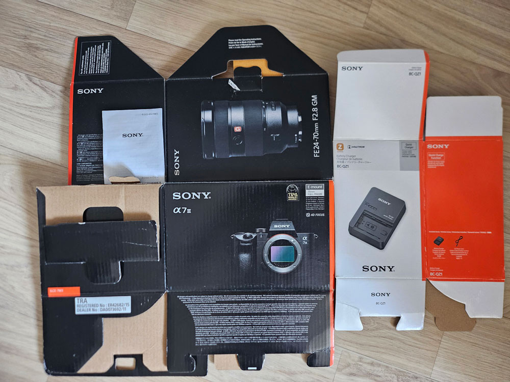 [풀박스/4천컷이하] 소니 A7M3 + 24-70mm F2.8 GM(금계륵)일괄 판매--6