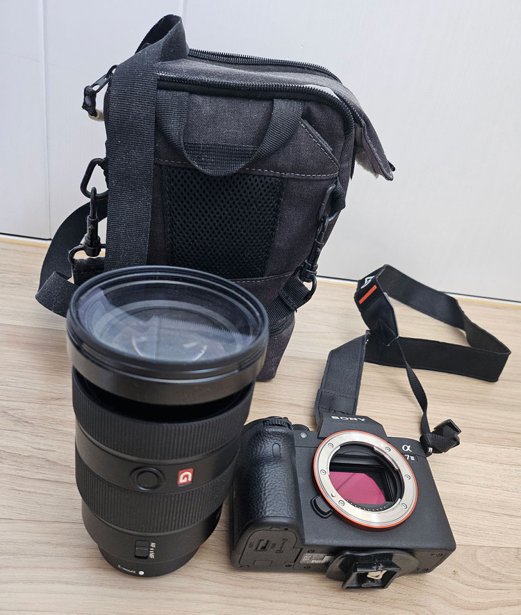 [풀박스/4천컷이하] 소니 A7M3 + 24-70mm F2.8 GM(금계륵)일괄 판매--1