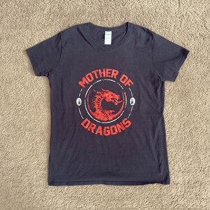 왕좌의게임 칼리시 대너리스 타르가르옌 용엄마 티셔츠