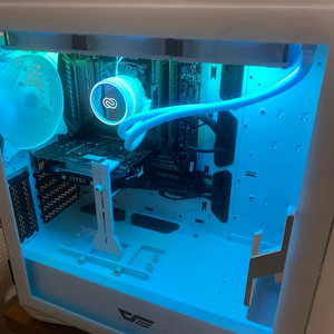 MSI B550M 박격포 / 게이밍 컴퓨터 판매합니다.