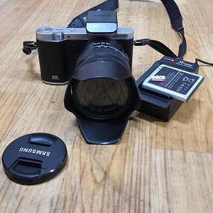 삼성 미러리스 디카 NX3000