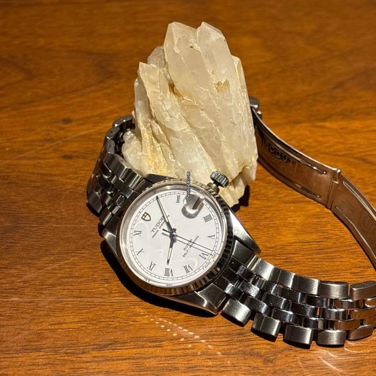 튜더 프린스 롤렉스 오리지널 케이스, 크라운 이미지