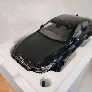 1/18 제네시스 g80 스포츠 다이캐스트 국산차 모형