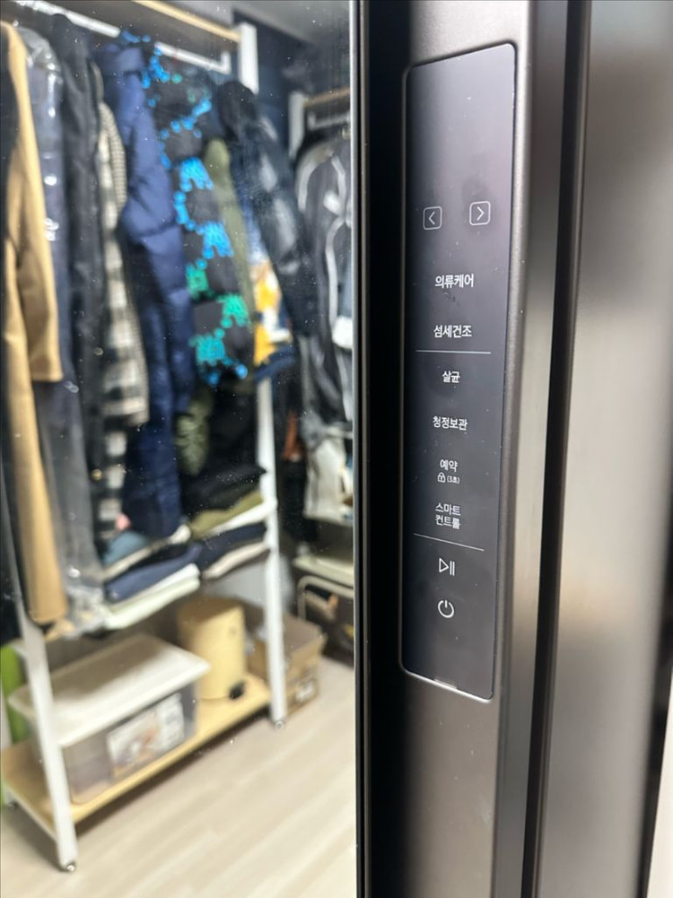 삼성 에어드레서 대용량 크리스탈 미러 의류관리기 이미지