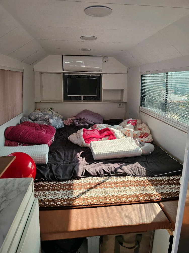 자작카운티캠핑카 팝니다 가성비최고임 이미지