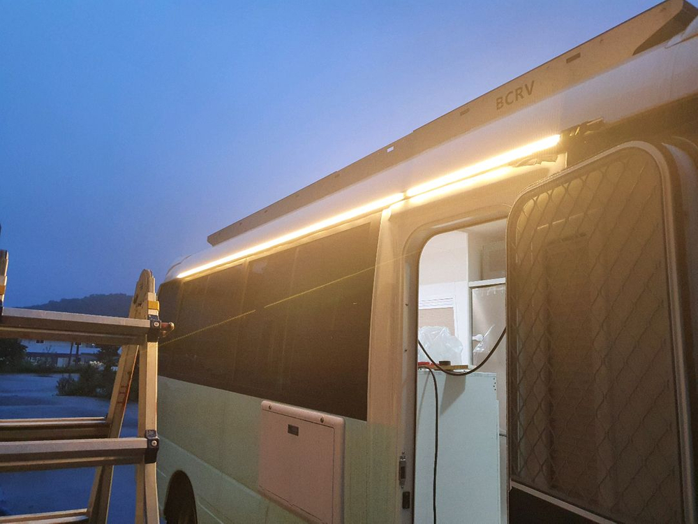 자작카운티캠핑카 팝니다 가성비최고임 이미지