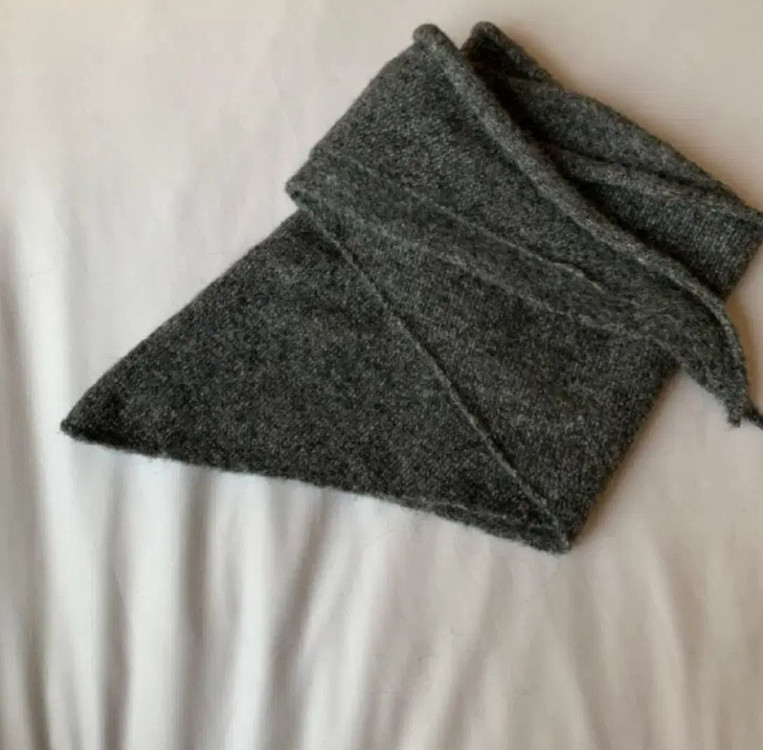 유이니 마크들리 딥뮤즈 조이드비비에 아루드 비애브선트마인디드 미닝아웃 가내스라 윈아웃 메이비베이비 리넨느 어텀 라룸--6